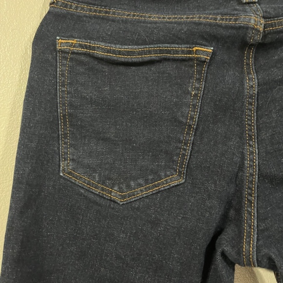 Old Navy Built in Tough Jeans Size 32x30 - Picture 8 of 8